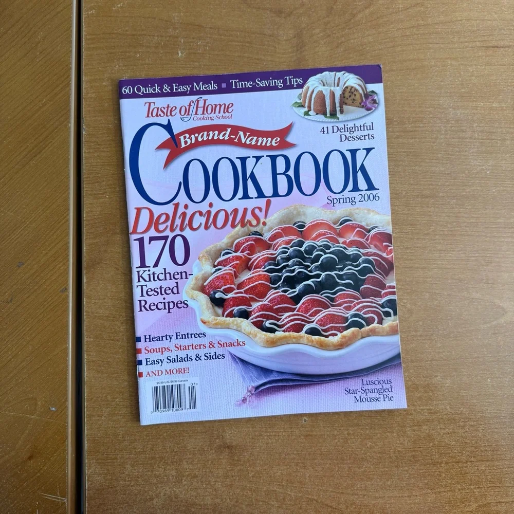 Taste‎ of Home Cookbook - Red, Blue, and Cream Cover